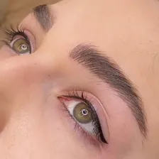 سالن زیبایی عرب