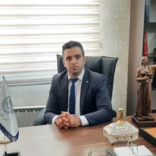 وکیل علی صریحی