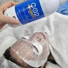 سالن زیبایی منیر راد