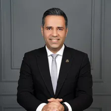 وکیل امیر سقایی نسب