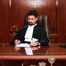 وکیل محمد نوابیان قمصری