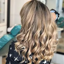 سالن زیبایی سارا ناصری