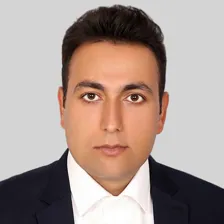 وکیل میثم رستمی