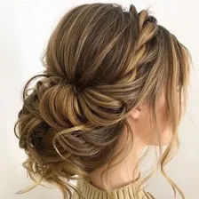 سالن زیبایی مهرنوش نادری