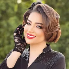 آموزشگاه آرایشگری صنم