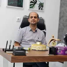 دکتر میلاد پروین