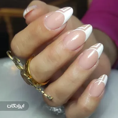 سالن کاشت ناخن شیوا حیدری