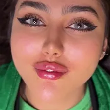 کلینیک زیبایی قصر سبز