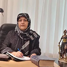 وکیل فاطمه قریشی