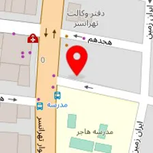 سالن کاشت ناخن مانلی