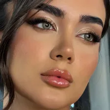 سالن زیبایی لائو