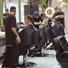 آرایشگاه مردانه کمیل خلیلی