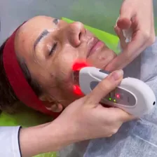 کلینیک زیبایی 100