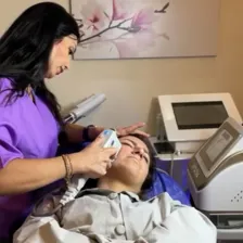 کلینیک زیبایی دکتر سحر حسینی قانع