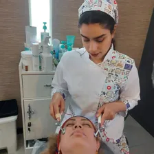 کلینیک زیبایی دکتر شهرزاد کریمی