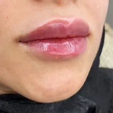 کلینیک زیبایی دکتر شکوفه بهرامی