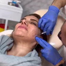 کلینیک زیبایی ارغوان