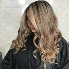 سالن زیبایی ستیا