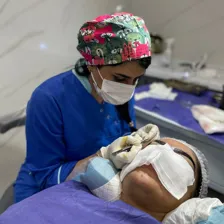 کلینیک زیبایی سارا قنبری