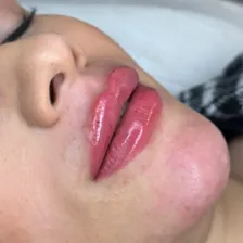 کلینیک زیبایی دکتر سحر باقری