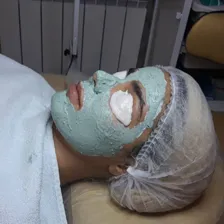 سالن مراقبت پوستی فروغ