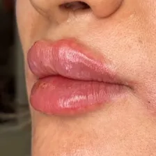 کلینیک زیبایی دکتر پریسا فرشید