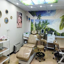 کلینیک زیبایی یلدا بانو