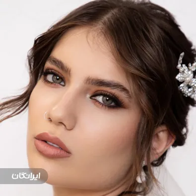 سالن میکاپ سارینا فتحی