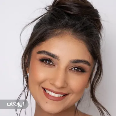 سالن میکاپ سارینا فتحی