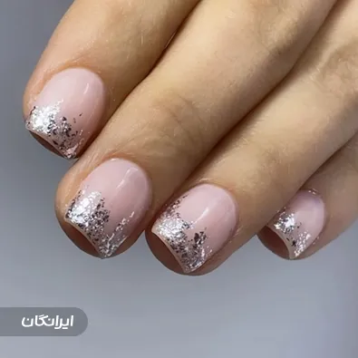 سالن خدمات ناخن سارا زمرد