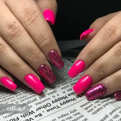 سالن کاشت ناخن الهام صانعی