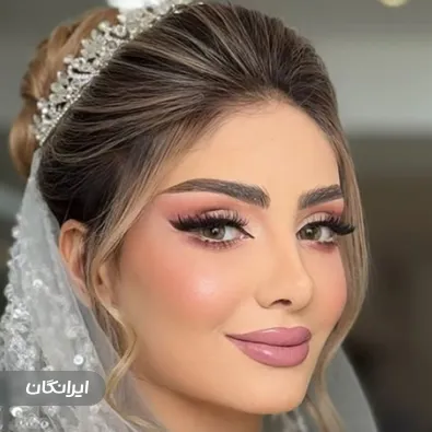 سالن زیبایی ملکه طلایی