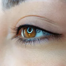 سالن زیبایی آریا