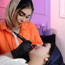 سالن آرایش دائم فاطمه خادم