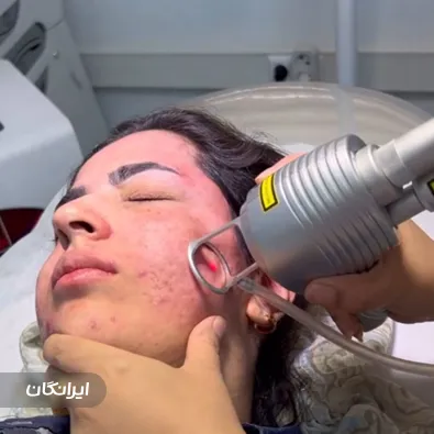 دکتر فرزانه دانش