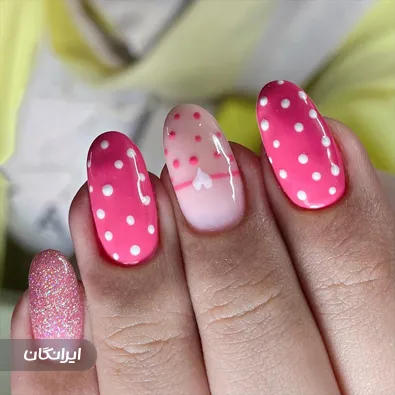 سالن کاشت ناخن محدثه ظفر