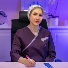 دکتر نسترن محصل