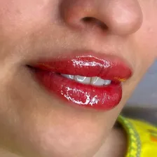 سالن آرایش دائم حانیه فراهانی