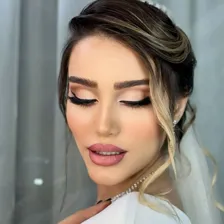 آموزشگاه آرایشگری هستی