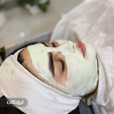 کلینیک زیبایی فلورا