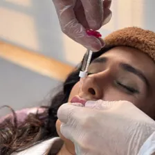 کلینیک زیبایی‌ نگیما