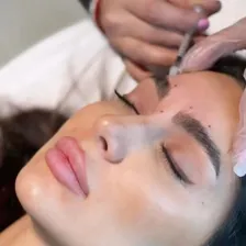 کلینیک زیبایی بایوبار