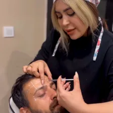 کلینیک زیبایی شن های طلایی