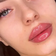 کلینیک زیبایی دکتر نگار طاهری