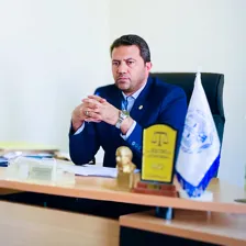 وکیل دکتر ولی شیرپور
