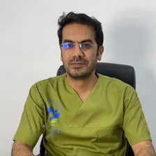 دکتر مجید احمدفر