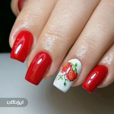 سالن کاشت ناخن آزاده ریاضی