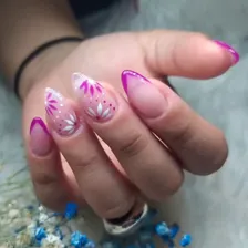 مرکز کاشت ناخن ملورین