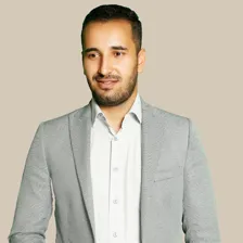 وکیل حسین سخایی