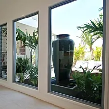 درب و پنجره سازی آذین آرا